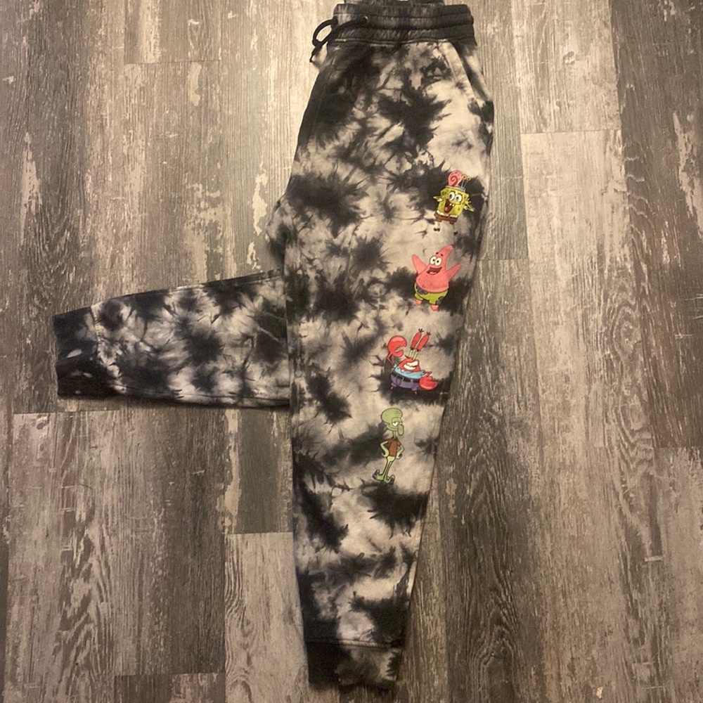 SpongeBob sweatpants size large